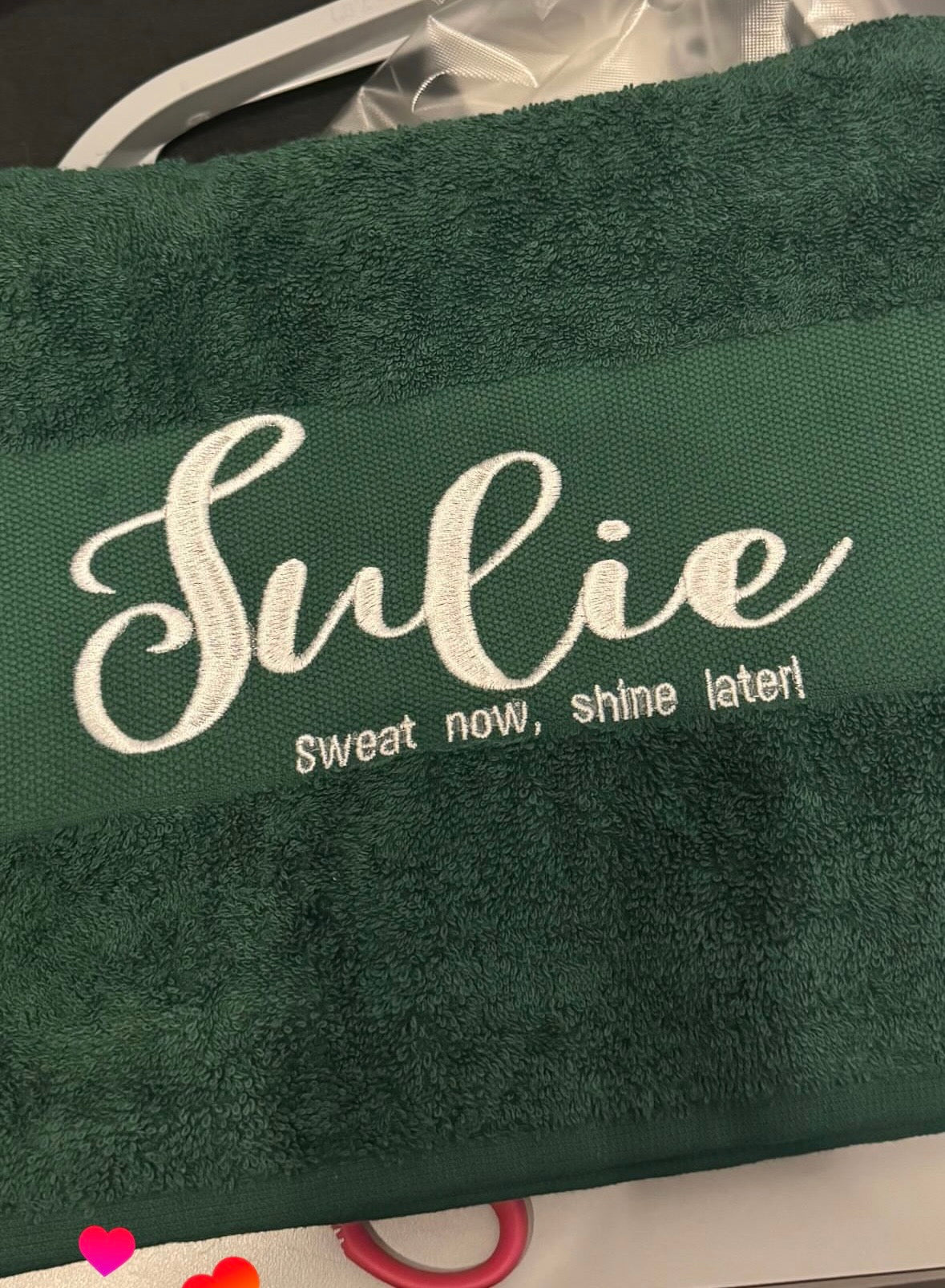 Handdoek 140x70cm - geborduurd